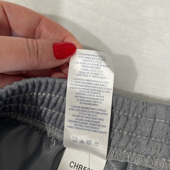 Champion Boy’s shorts size large gray vented NEW - Picture 11 of 11